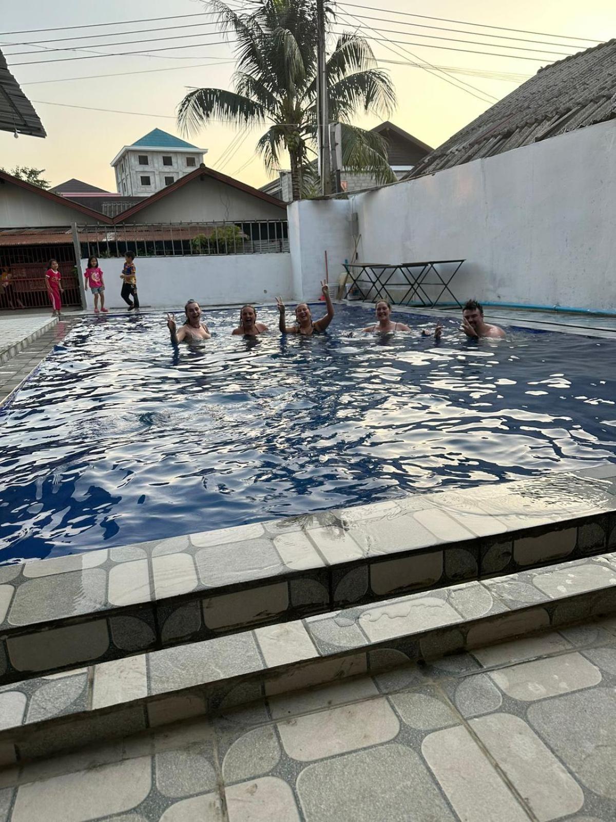 Vang Vieng Global Hostel Экстерьер фото