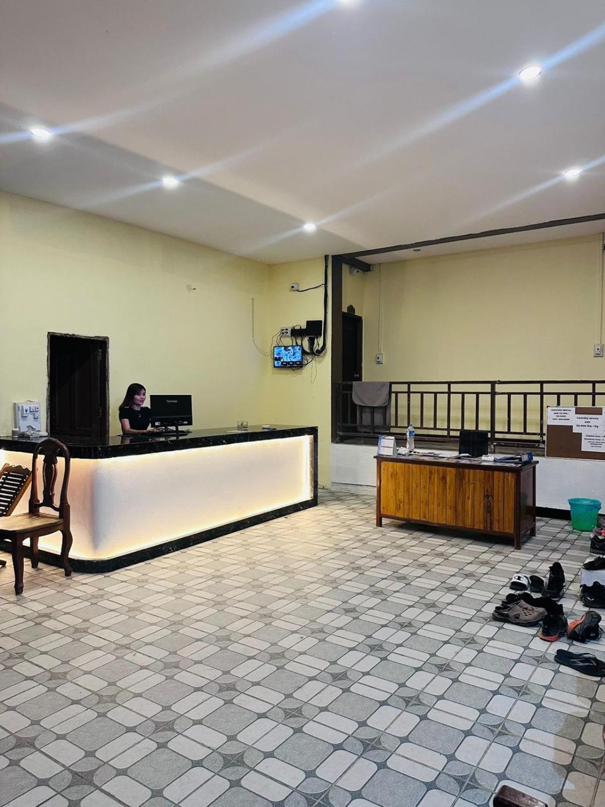 Vang Vieng Global Hostel Экстерьер фото