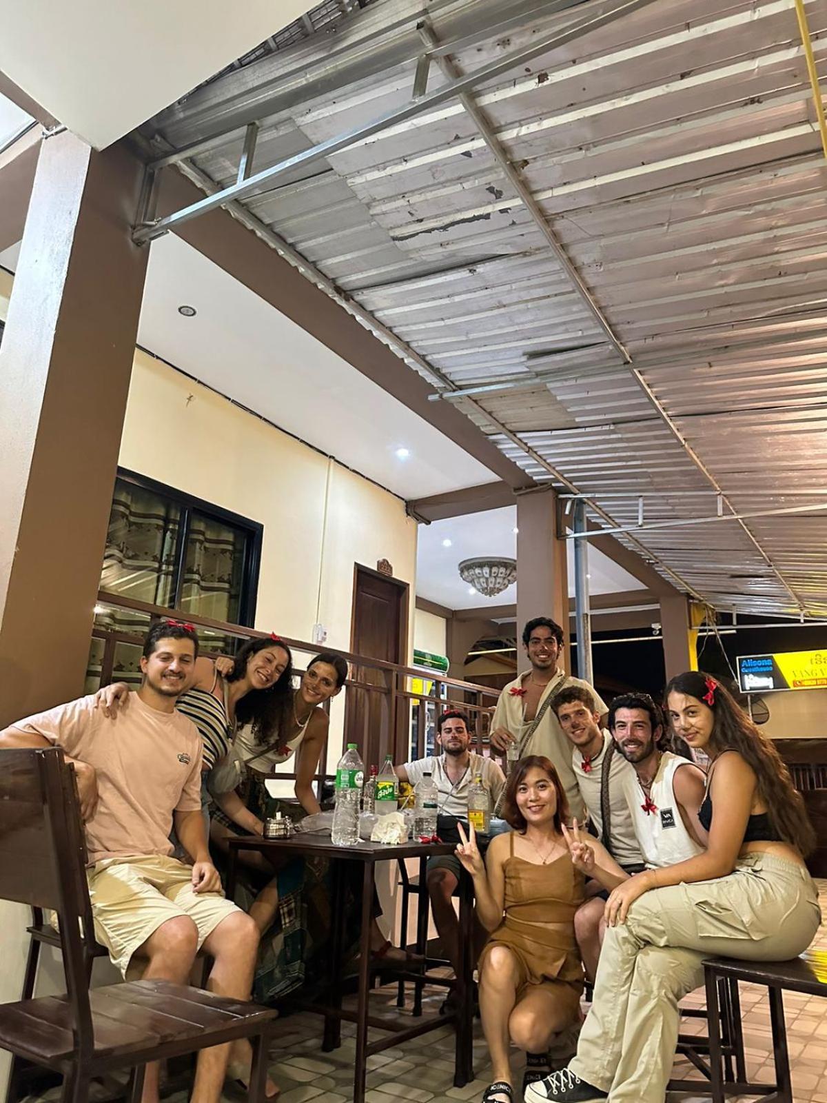 Vang Vieng Global Hostel Экстерьер фото